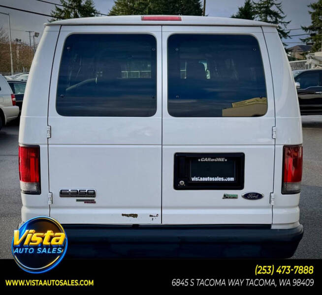 2013 Ford E-Series E-350 SD XLT