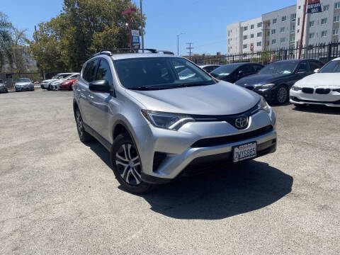 2017 Toyota RAV4 LE