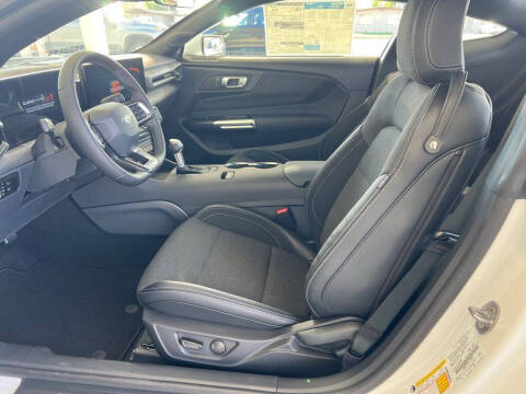 2025 Ford Mustang EcoBoost