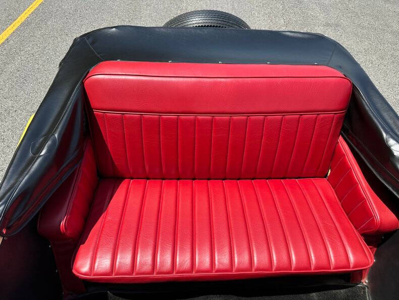 1948 Willys Jeepster
