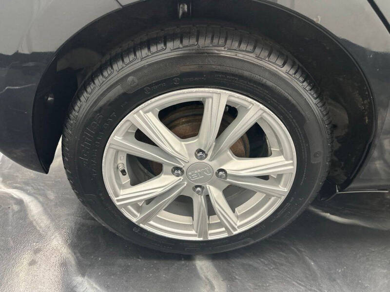2012 Toyota Yaris