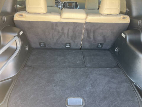 2018 Jeep Cherokee Latitude