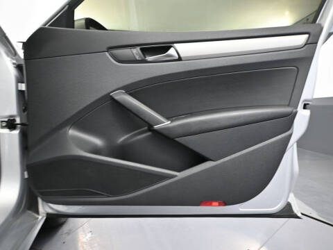 2021 Volkswagen Passat SE