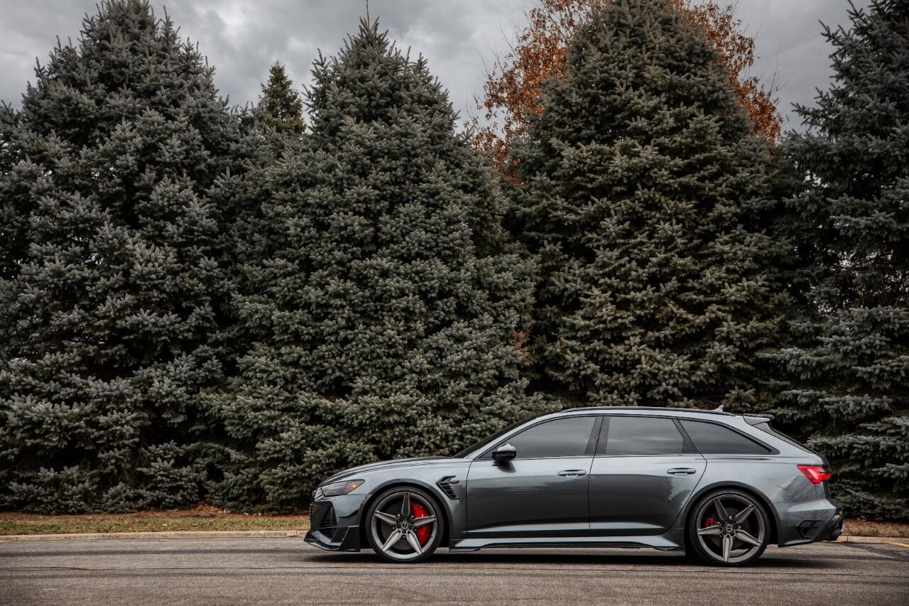 2021 Audi RS 6 Avant 8