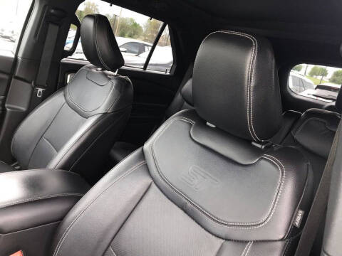 2022 Ford Explorer ST