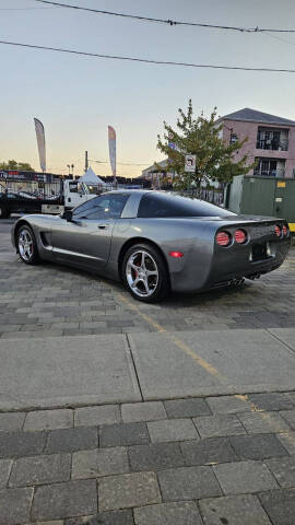 2004 Chevrolet Corvette