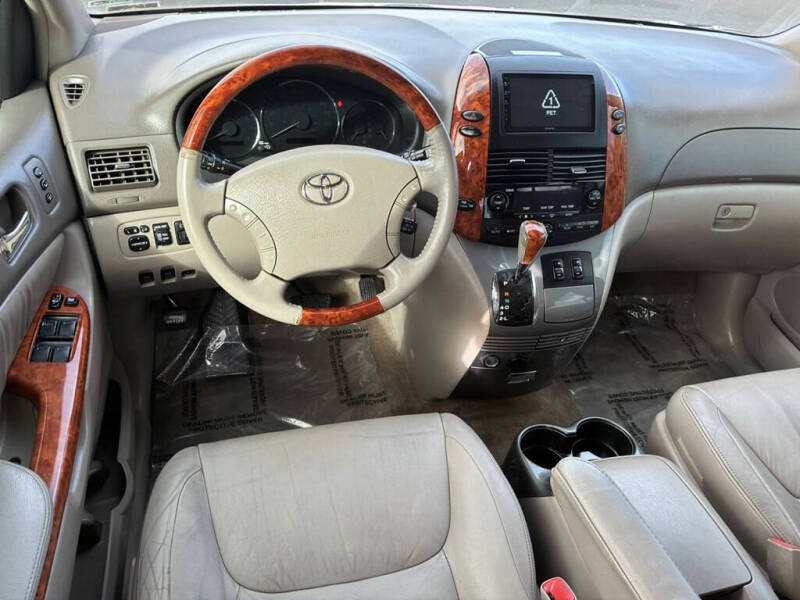 2009 Toyota Sienna