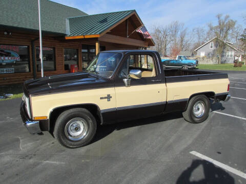 1985 Chevrolet Silverado 1500 for sale at Ross Customs Muscle Cars LLC in Goodrich MI