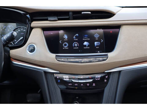 2017 Cadillac XT5 Platinum