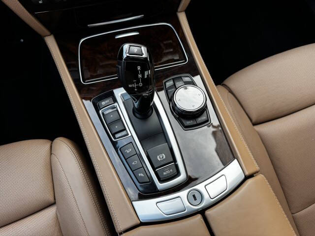 2015 BMW 7 Series