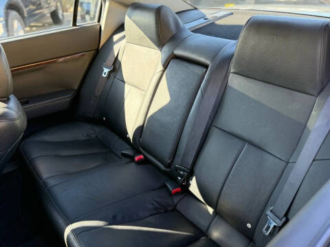 2012 Mitsubishi Galant SE