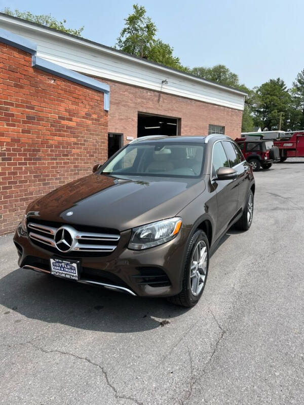 2016 Mercedes-Benz GLC for sale at SETTLE'S CARS & TRUCKS in Flint Hill VA