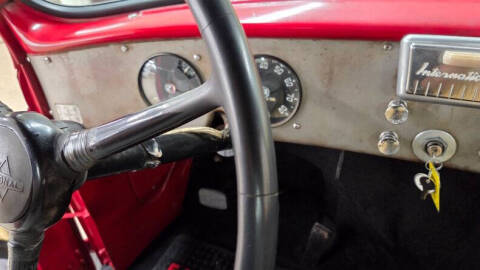 1953 International L-120 Series