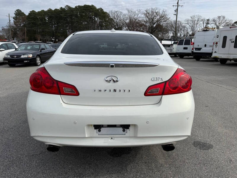 2013 Infiniti G37 Sedan x