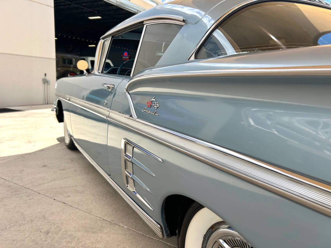 1958 Chevrolet Impala 12