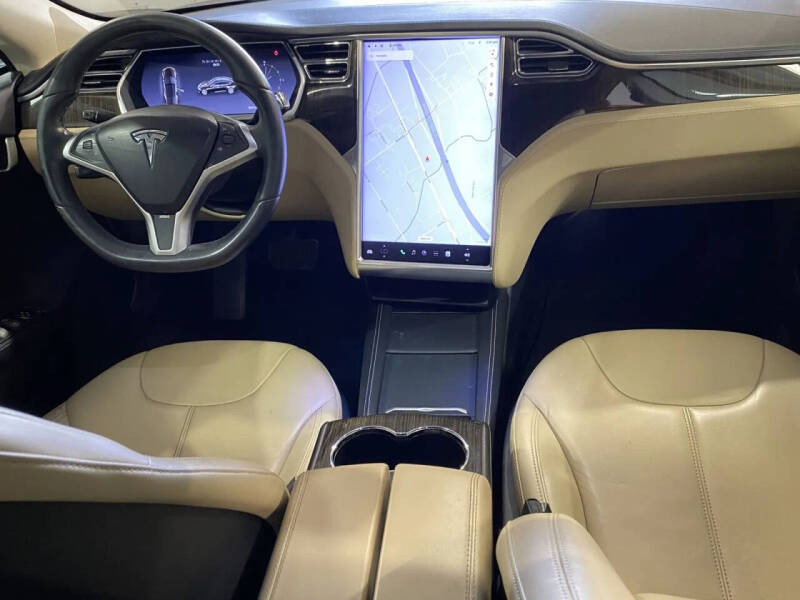 2013 Tesla Model S