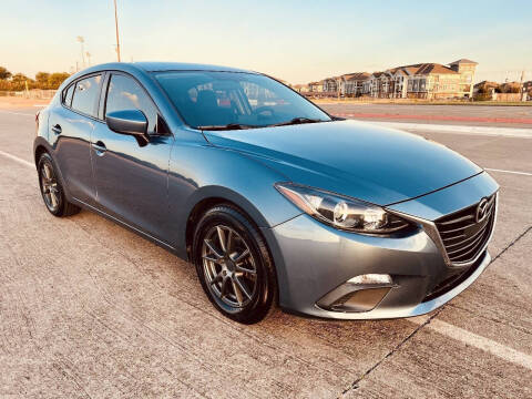 2015 Mazda MAZDA3 i Sport