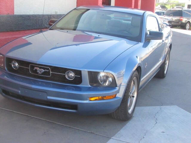 2006 Ford Mustang V6 Deluxe