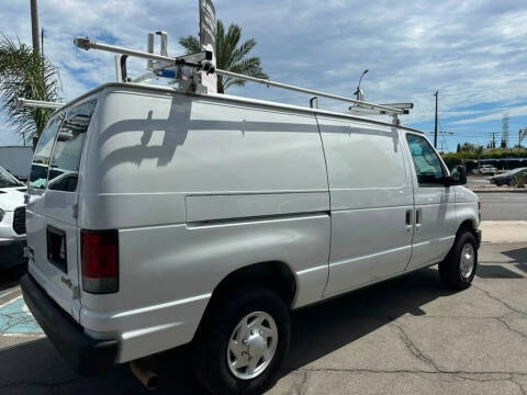 2011 Ford E-Series E-350 SD