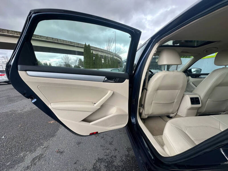 2013 Volkswagen Passat