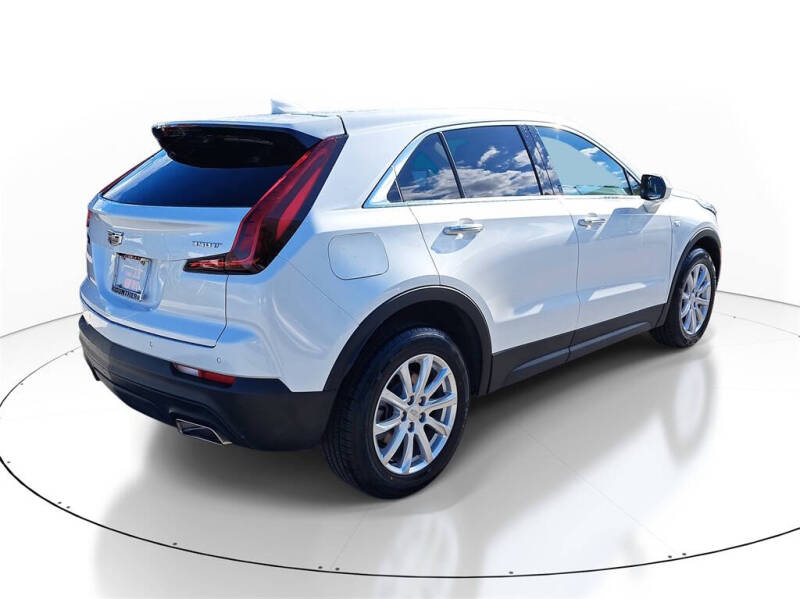 2022 Cadillac XT4 Luxury
