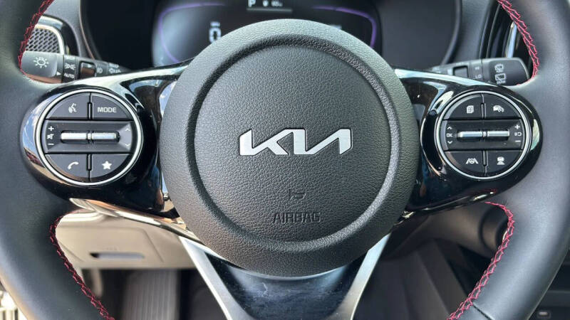 2023 Kia Soul GT-Line