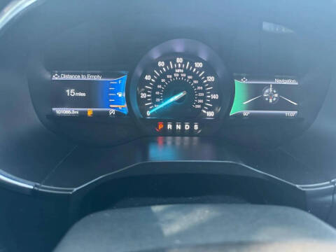 2020 Ford Edge Titanium