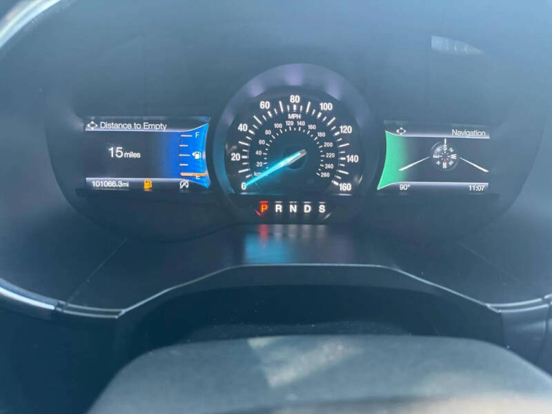 2020 Ford Edge Titanium