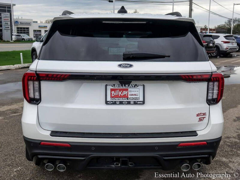 2025 Ford Explorer ST