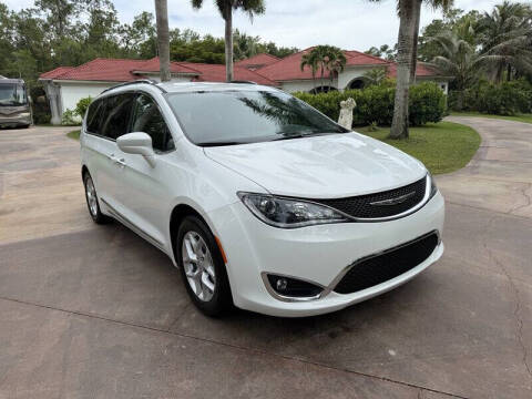 2018 Chrysler Pacifica Touring L Plus
