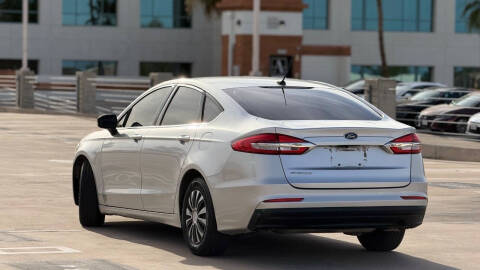 2019 Ford Fusion S