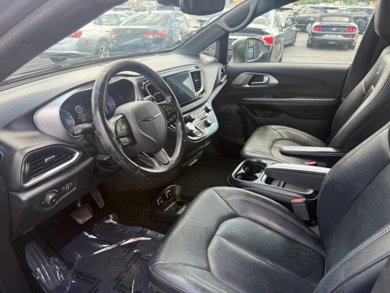 2019 Chrysler Pacifica Touring L