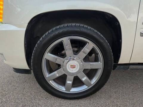 2013 Cadillac Escalade ESV Luxury