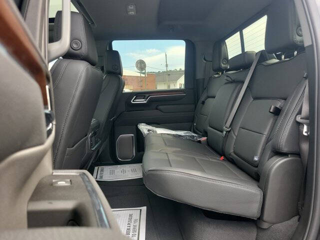 2025 GMC Sierra 2500HD