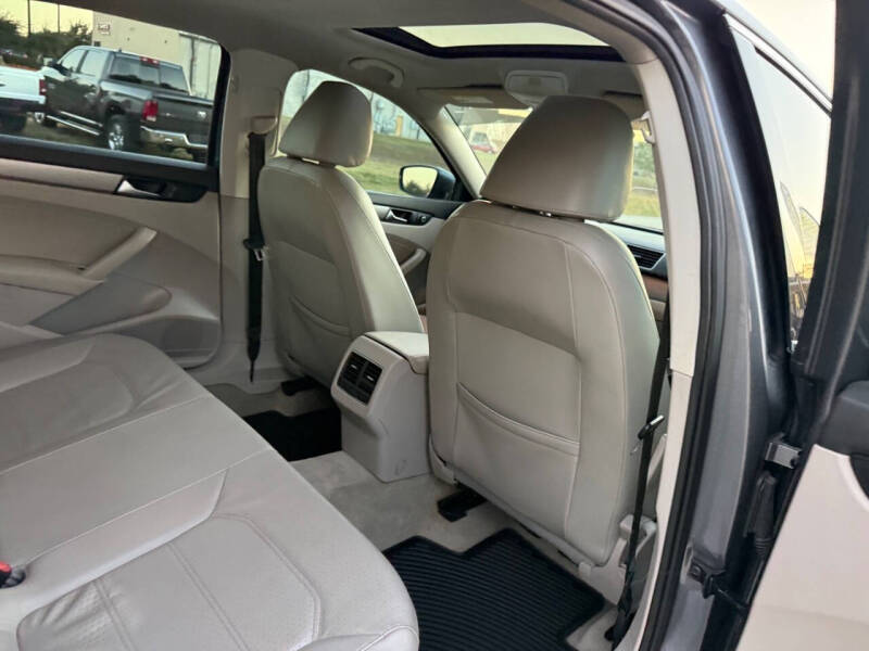 2015 Volkswagen Passat 2.0L TDI SE