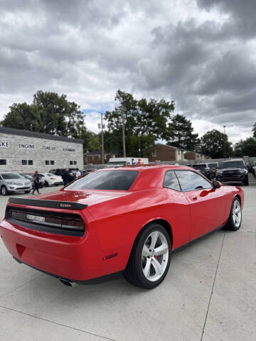 2010 Dodge Challenger SRT8