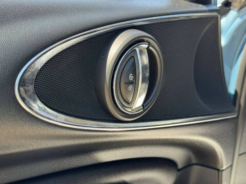 2017 MINI Clubman Cooper