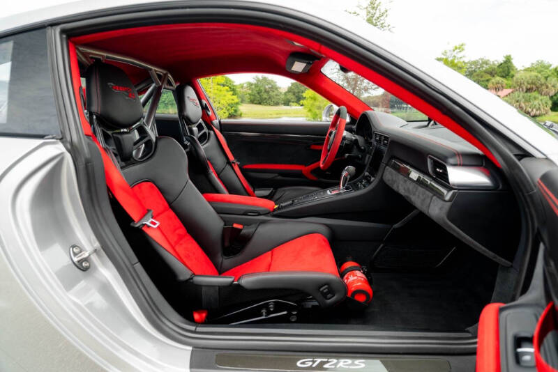2018 Porsche 911 GT2 RS