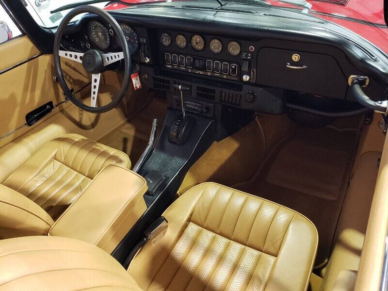 1974 Jaguar XKE 7