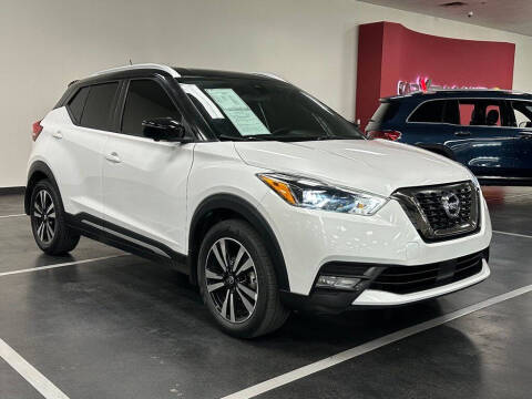 2020 Nissan Kicks SR