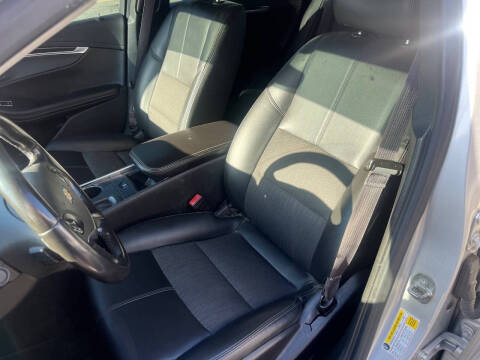 2017 Chevrolet Impala LT