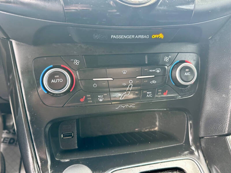 2018 Ford Focus Titanium