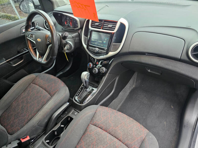 2017 Chevrolet Sonic LT Auto