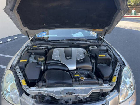 2004 Lexus SC 430