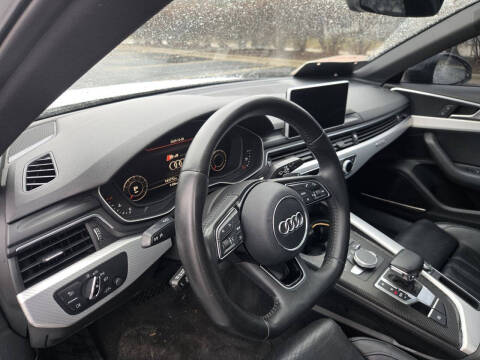 2017 Audi A4 2.0T quattro Premium Plus