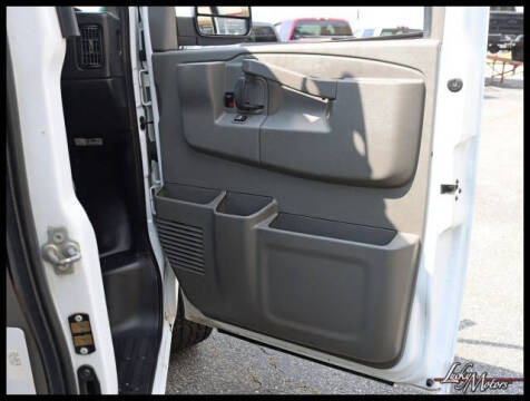 2023 Chevrolet Express 2500