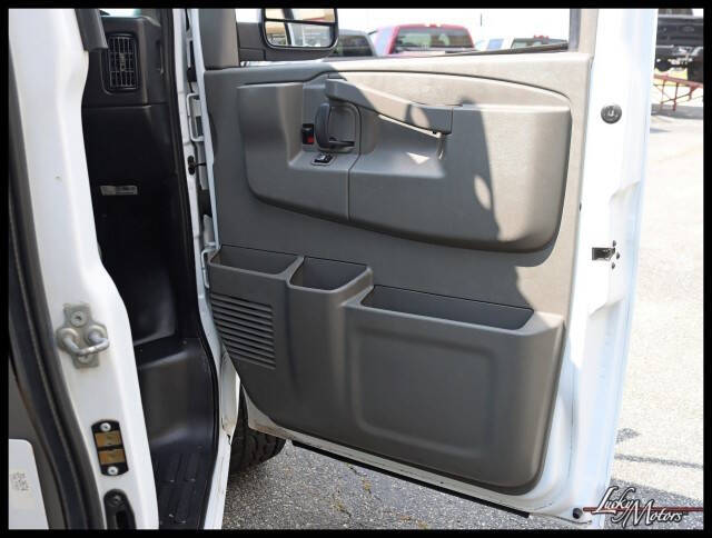 2023 Chevrolet Express 2500