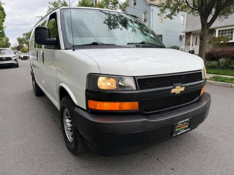 2018 Chevrolet Express 2500