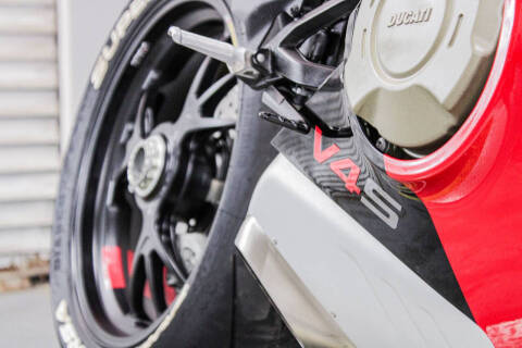 2023 Ducati Panigale V4 S