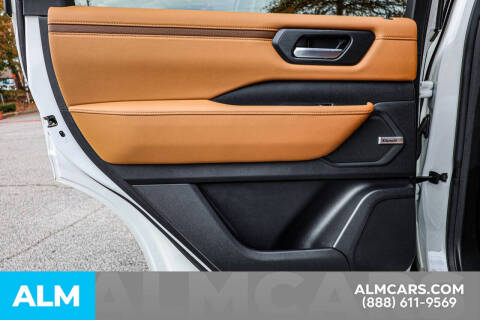 2025 Nissan Armada SL